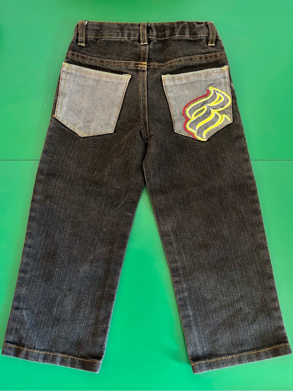 Y2K 4T Rocawear Black Kids Denim Jeans Gray Back Pockets and Yellow-Red Patch